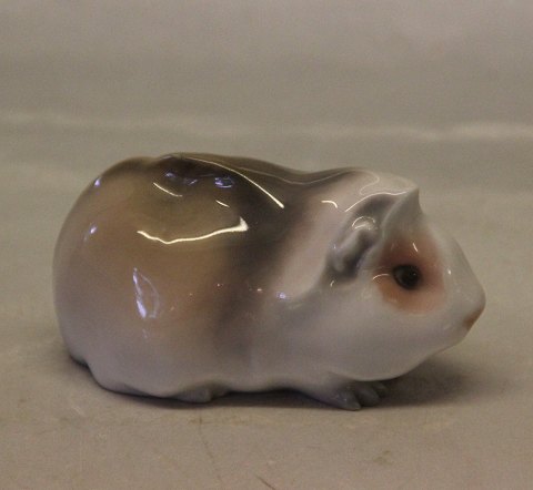 B&G Porcelain B&G 1558 Guinea pig 5 x 9 cm