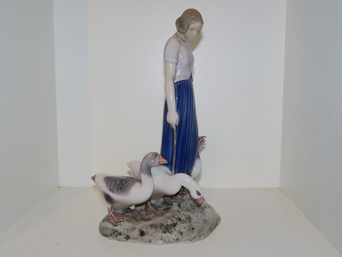 Stor Bing & Grøndahl figur
Pige med tre gæs