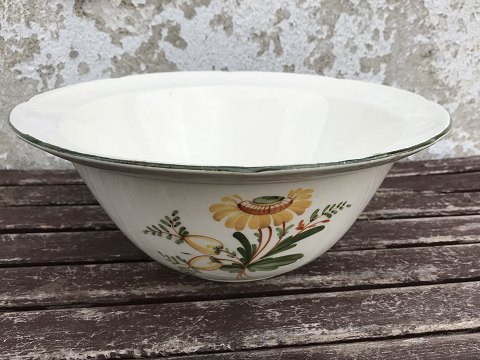 Aluminia
May
serving bowl
* 250kr