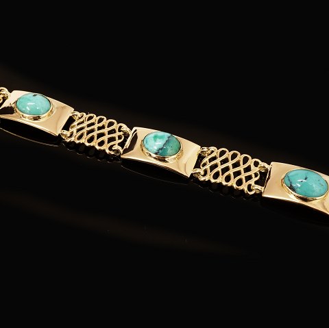 A 18ct gold Georg Jensen bracelet from the period 
1933-44. L: 19cm. W: 25,8gr