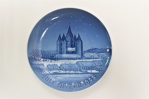 Bing & Grøndahl. Juleplatte 1955. Diameter 18 cm. (1 sortering)