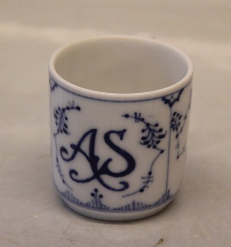 Kongelig Dansk Porcelæn Musselmalet 2146-1 Kop 5,5 x 5.5 cm cylinderformet 
(447), tyk. Hank som 2091 - ingen underkop. Med LOGO AS