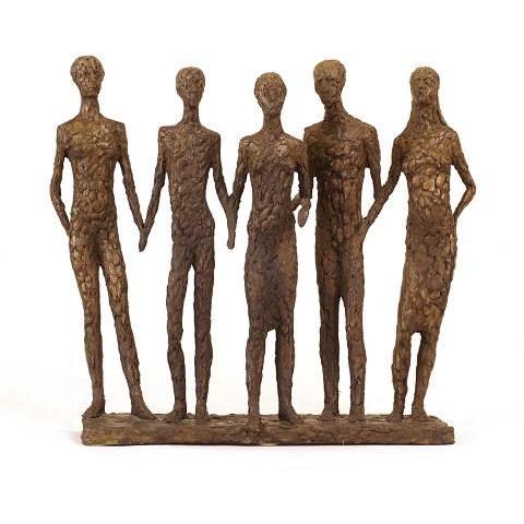 A bronze sculpture by Hanne Varming, b. 1939, 
"Family". Signed. H: 37cm. B: 42cm