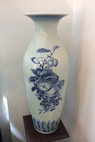 Royal Copenhagen Unique Vase by Oluf Jensen with Flowers, fruit and bees from 
1920