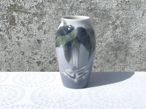 Royal Copenhagen
Vase
#2687 88A
*325kr
