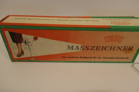 Tool for measuring for the tailor
Good and easy to use
In the original box with the user-instruction
