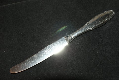 Lunch Knife Frijsenborg Silver Flatware
Length 17.5 cm.