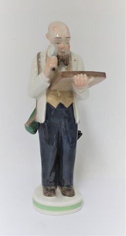 Royal Copenhagen. Porcelæns figur. Design Bode Willumsen. Model 4122. Højde 20 
cm. (1 sortering)