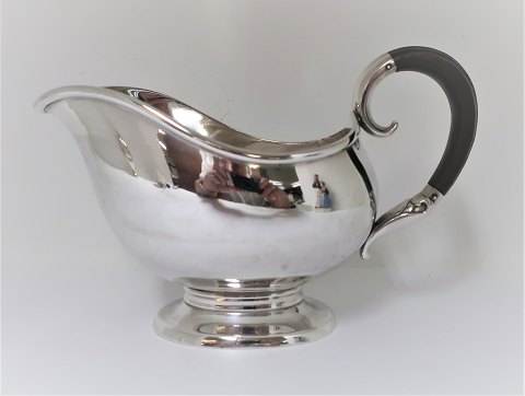 Grann & Laglye. Silber Saucenschüssel. Höhe 13 cm. Produziert 1950.
