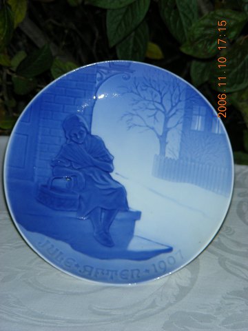 Bing & Grondahl Christmas plate 1907
