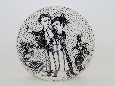Bjorn Wiinblad art pottery
Black Month plate - November