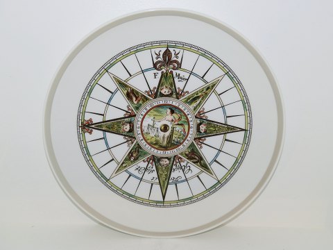 Royal Copenhagen 
Compass plate 1976