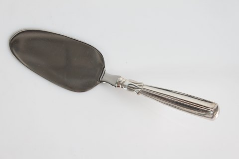 Lotus Silver Cutlery
Cake serving tool
L. 20 cm