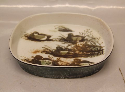 Diana 1049-5304 RC Bowl Ducks 21.5 x 18 cm Nils Thorson Royal Copenhagen Art 
Pottery
