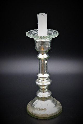 Candlestick in Mercury glass from the 1800 century with fine old patina. Height: 
21cm.