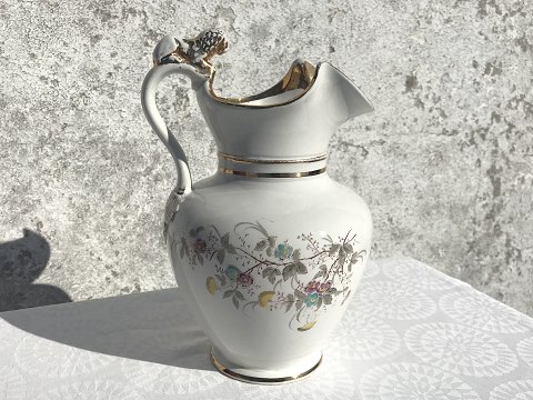 Chocolate jug
Flower decorated
* 450kr