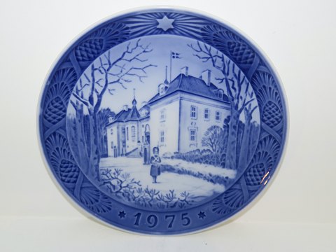 Royal Copenhagen
Christmas plate 1975