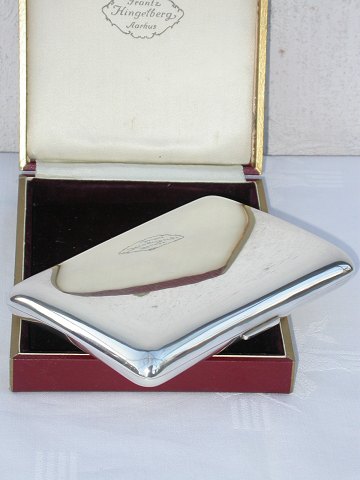 Frantz   Hingelberg  Cigarette case, Sold