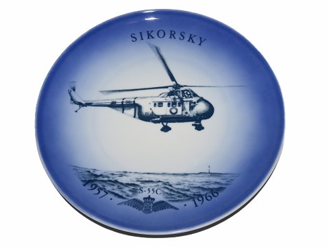 Bing & Grondahl Airplane plate No. 7
Sikorsky Helicopter