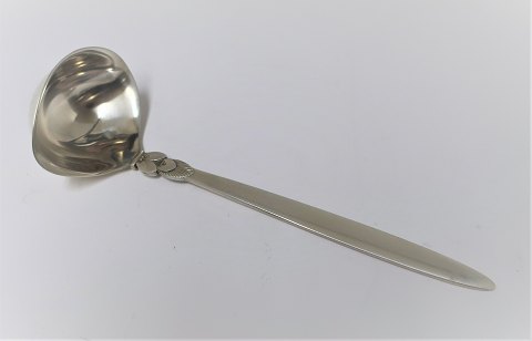 Georg Jensen. Sølvbestik (925). Kaktus. Sovseske. Længde 18,5 cm.