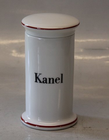 B&G - 497 Kanel (Cinnamon) 11.5 cm Red line Bing & Groendahl White Dinnerware, 
Magnussen