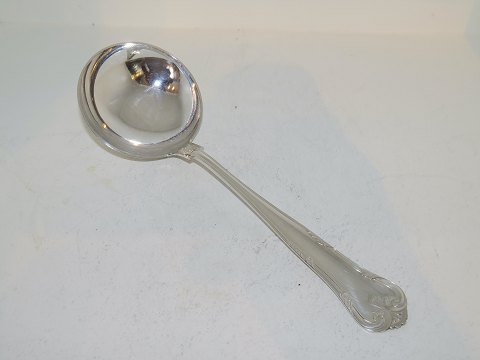 Herregaard sølv fra Cohr
Stor serveringsske 20,4 cm.