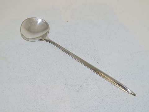 TrinitaSmall serving spoon 15.3 cm.