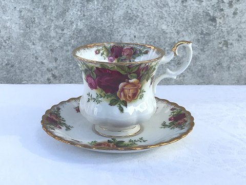 Royal Albert
Old country roses
Kaffeetasse
* 75kr