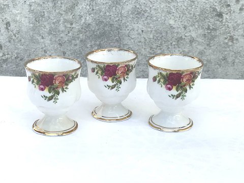 Royal Albert
Old country roses
Egg cup
* 150 DKK