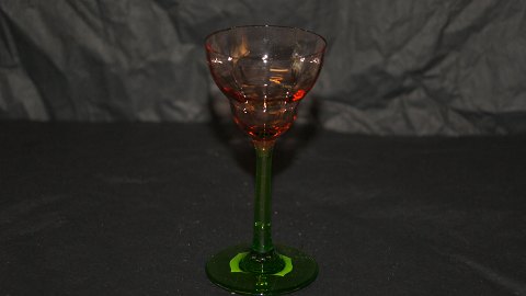 Sour glass with green base
