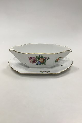 Royal Copenhagen Saksisk Blomst Let Bicelle Sauceskål No 493/2035