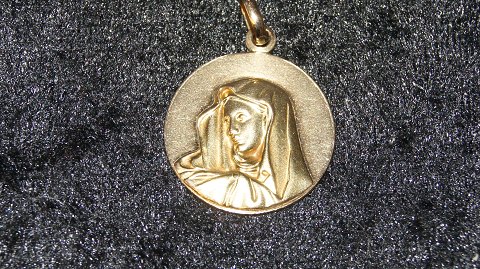 Elegant Pendant Virgin Mary 18 Carat Gold