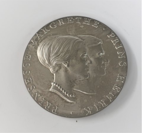 Medal from Princess Margrethe & Prince Henrik