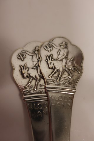 H.C.Andersen with the theme from "Klods Hans"
Cutlery of knife and fork
Silverplate