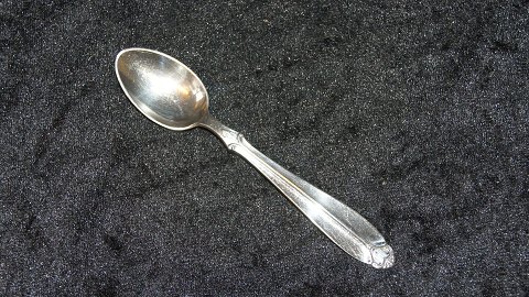 Coffee spoon #Rio Sølvplet cutlery
Producer: Københavns Skefabrik
Length 12 cm.