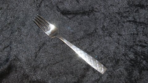 Frokost Gaffel, #Stjerne Sølvplet bestik
Finn Christensen
Længde 17 cm.