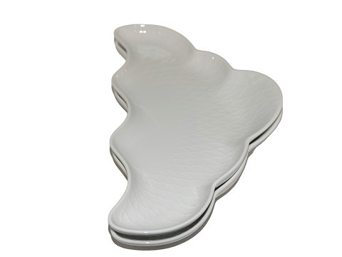 White Palmette
Large dish 26.5 cm.