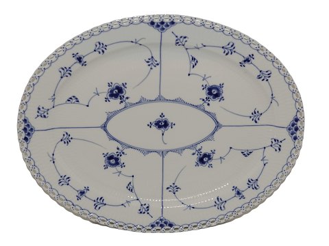 Blue Fluted Full Lace
Platter 37 cm. #1148