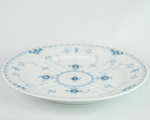 Royal Copenhagen, blue fluted half lace, dinner plate, no. 627
Great condition
