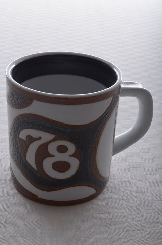 Royal Copenhagen Small Annual mug 1978