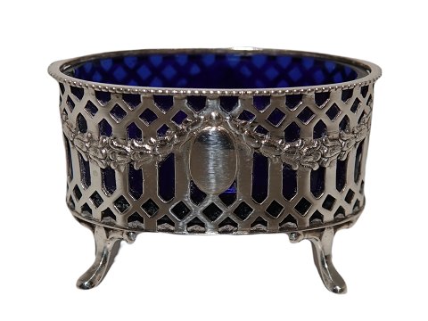 Danish silver
Saltjar with blue glass from 1902