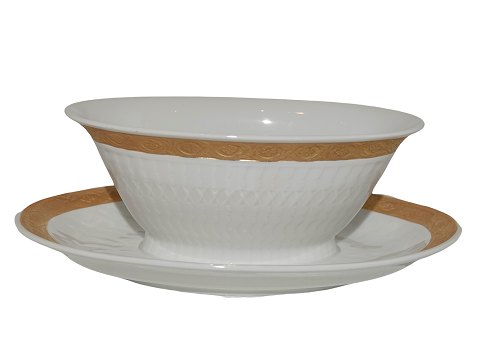 Gold Fan
Gravy boat