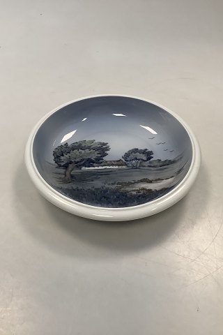 Royal Copenhagen Art Nouveau Bowl No. 2904 / 2528