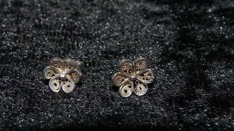 Silver earrings Flower