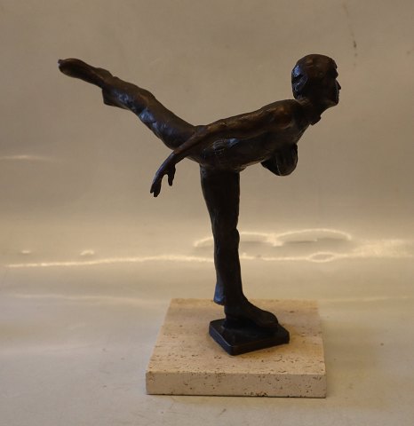 Skøjteløber - Bronze på Marmorfod ca 24 x 23 cm Signeret Kelsey 1976