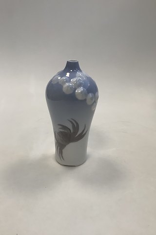 Royal Copenhagen Art Nouveau Vase with a Crab and barnacles No 453/253