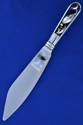 Georg Jensen cutlery Blossom Cake knife