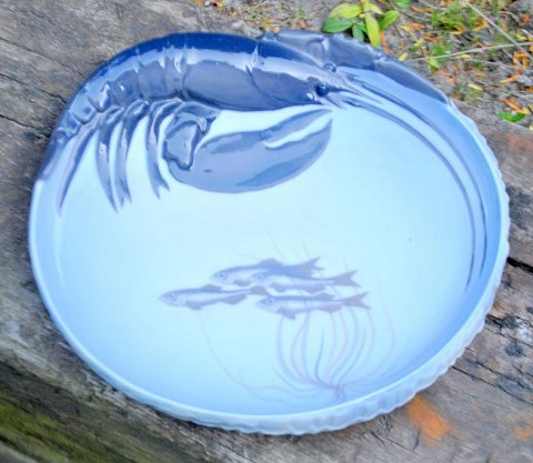 WorldAntique.net - Royal Copenhagen hand-painted porcelain lobster dish