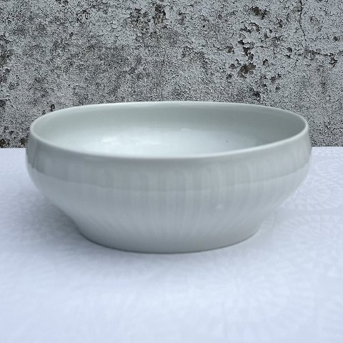 Bing & Grondahl
White Ballerina
Bowl
# 312
*300Dkk