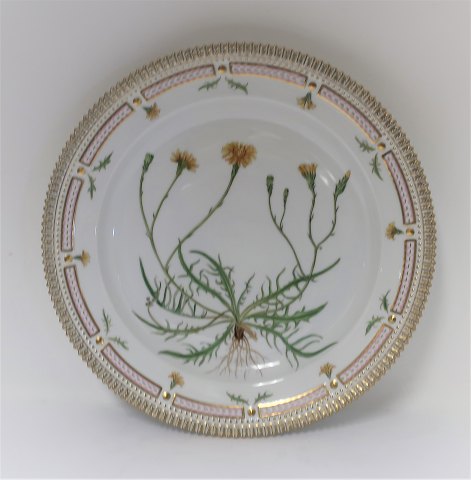 Royal Copenhagen. Flora Danica. Round dish. Model # 376 (3523). Diameter 30 cm. 
(1 quality). Leontodon autumnalis L